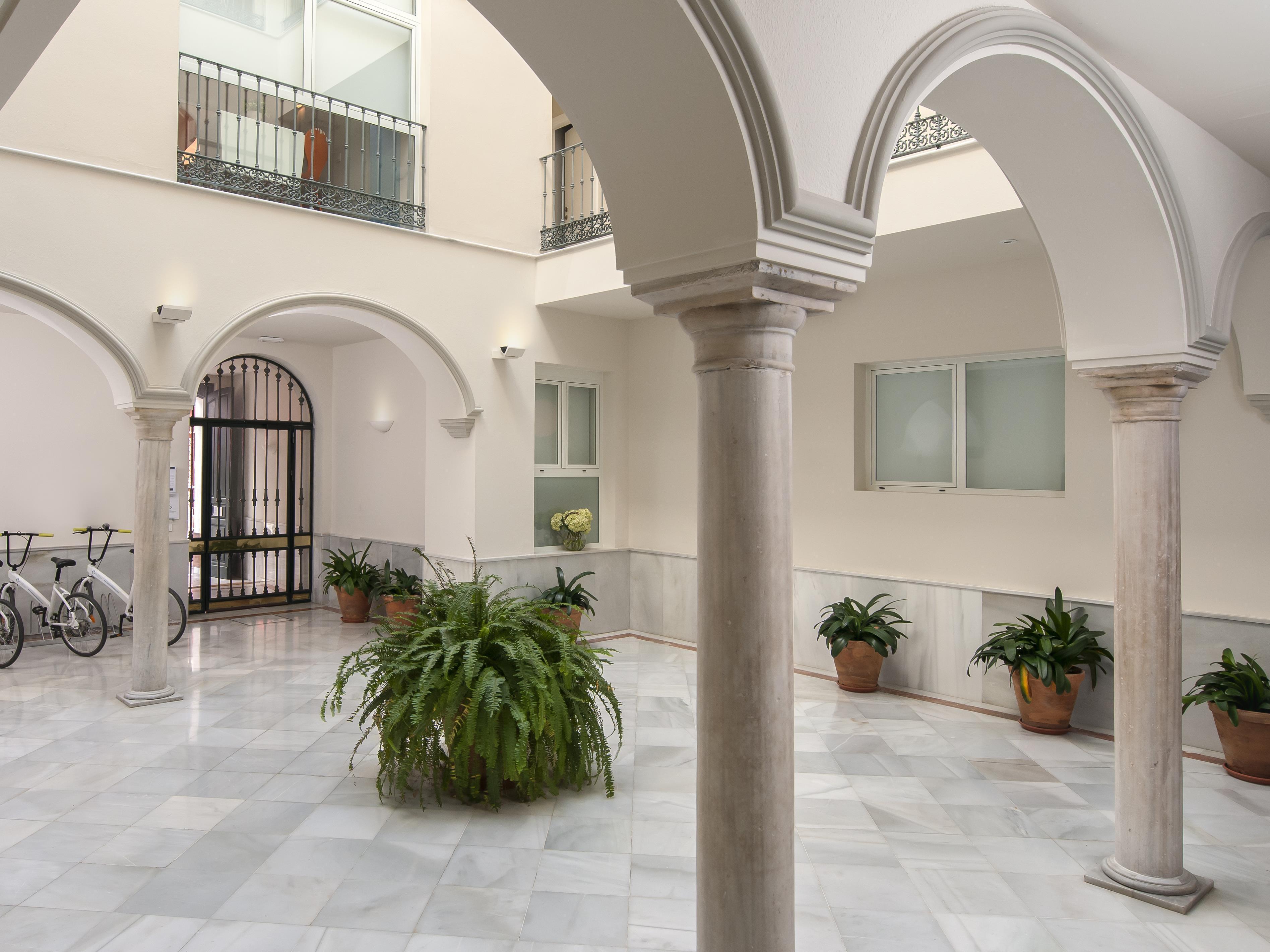 Suites Sevilla Plaza Exterior foto