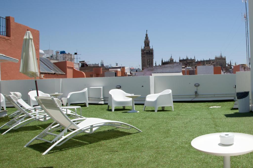 Suites Sevilla Plaza Exterior foto